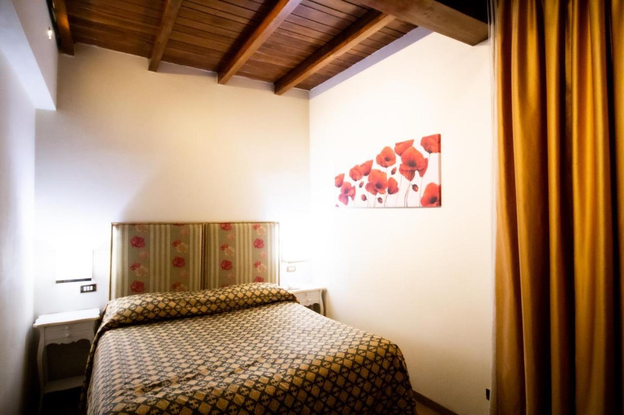 Hotel Nuovo Savi 몬테카티니테르메 외부 사진