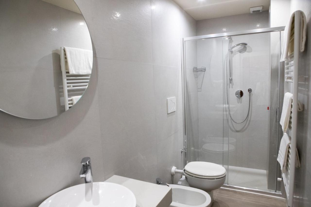 Hotel Nuovo Savi 몬테카티니테르메 외부 사진