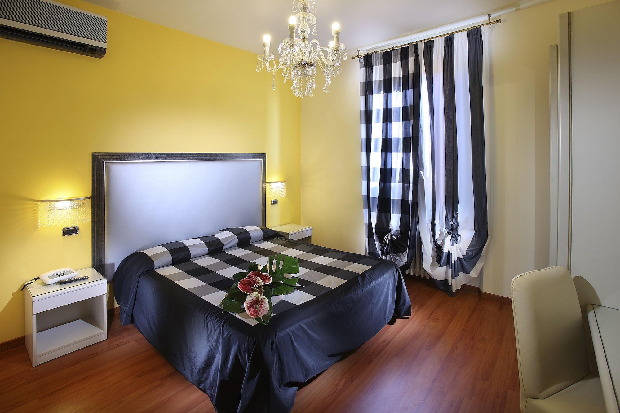 Hotel Nuovo Savi 몬테카티니테르메 외부 사진