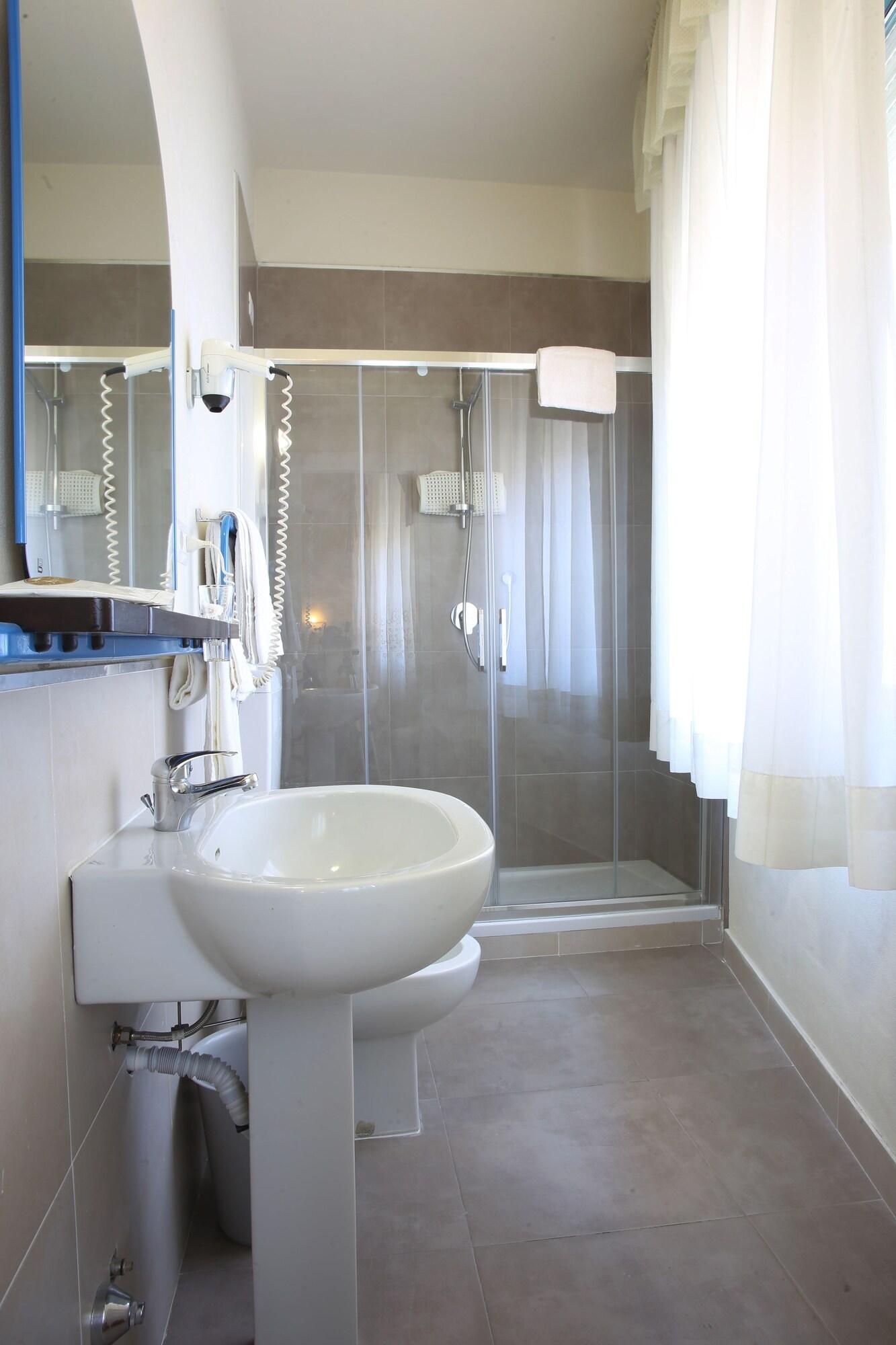 Hotel Nuovo Savi 몬테카티니테르메 외부 사진