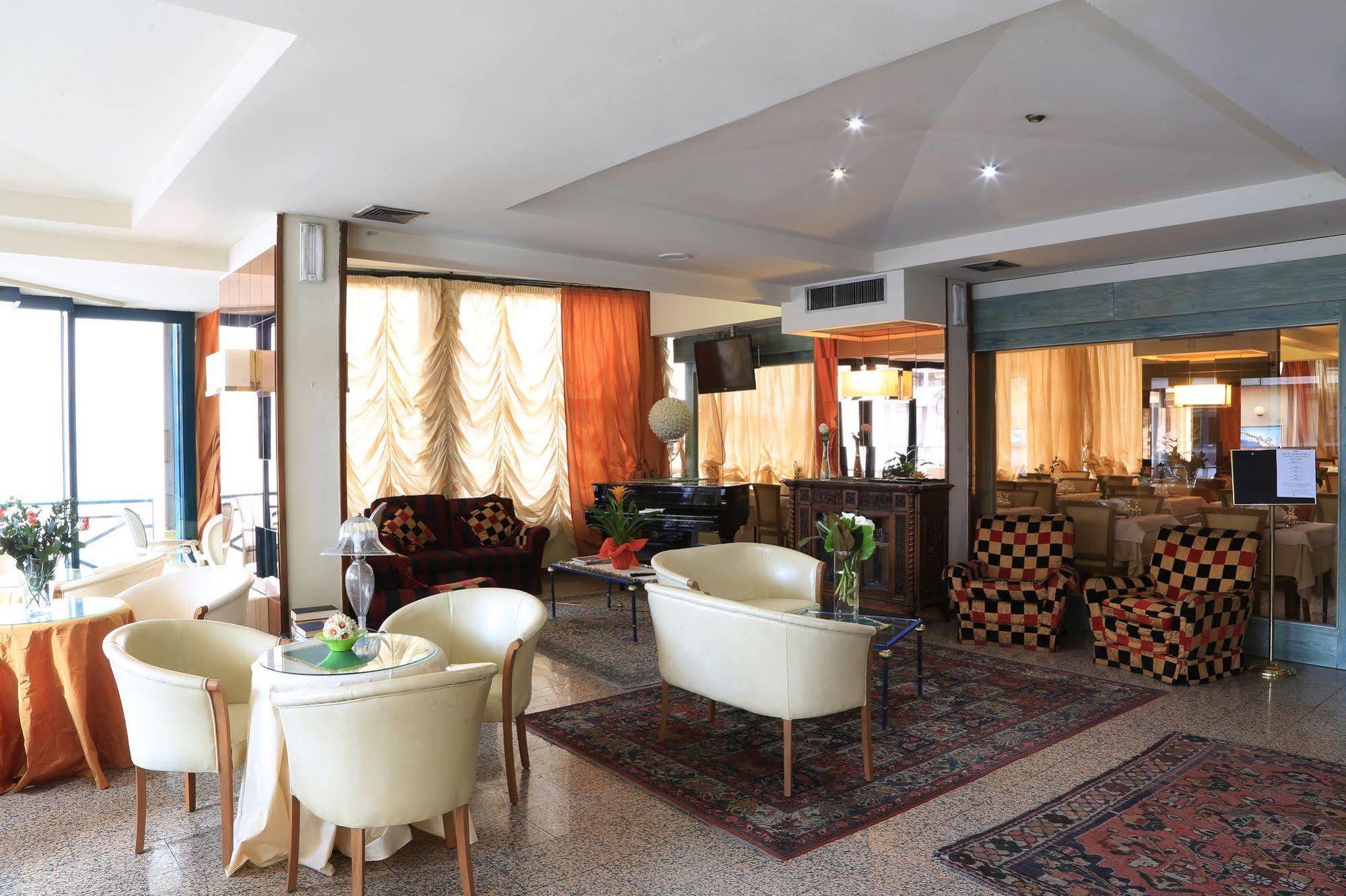 Hotel Nuovo Savi 몬테카티니테르메 외부 사진