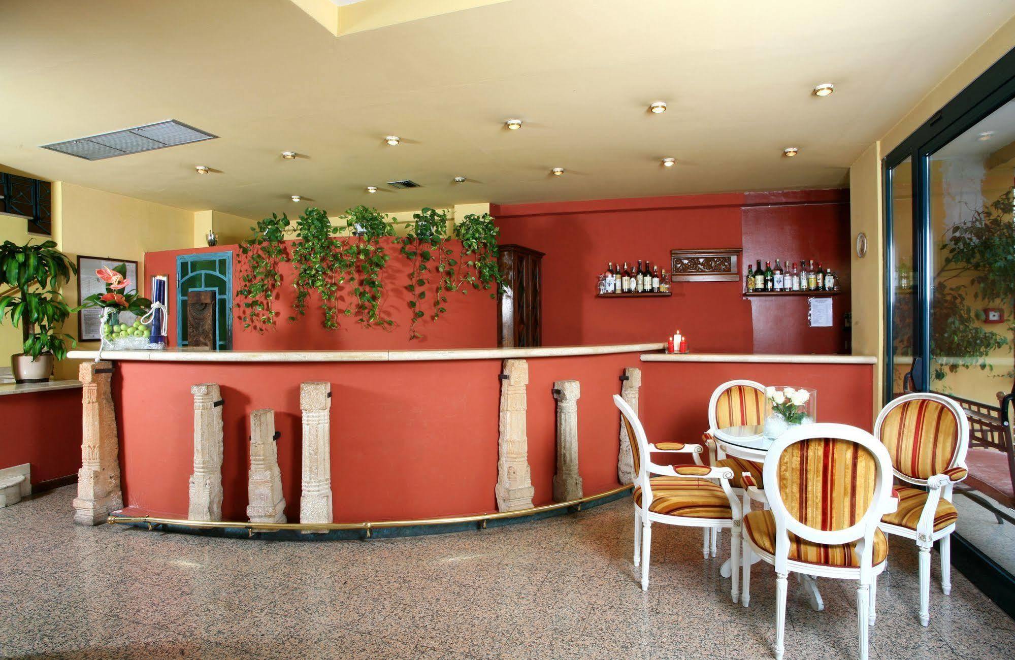 Hotel Nuovo Savi 몬테카티니테르메 외부 사진